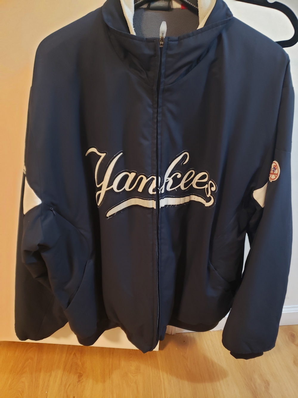 Majestic Yankees Vintage 90s Bomber Jacket